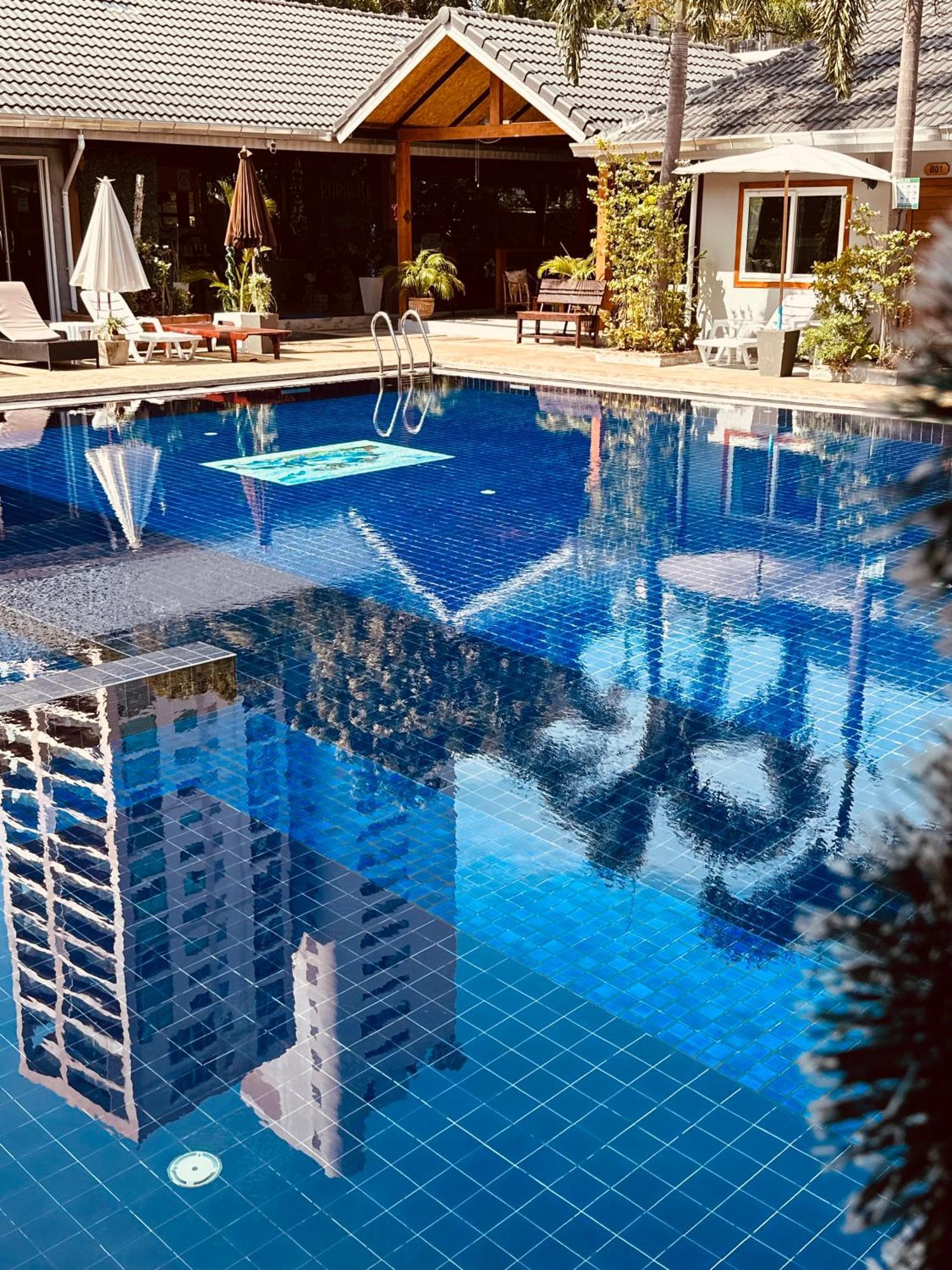 Paradise Land Resort Pattaya Exterior foto