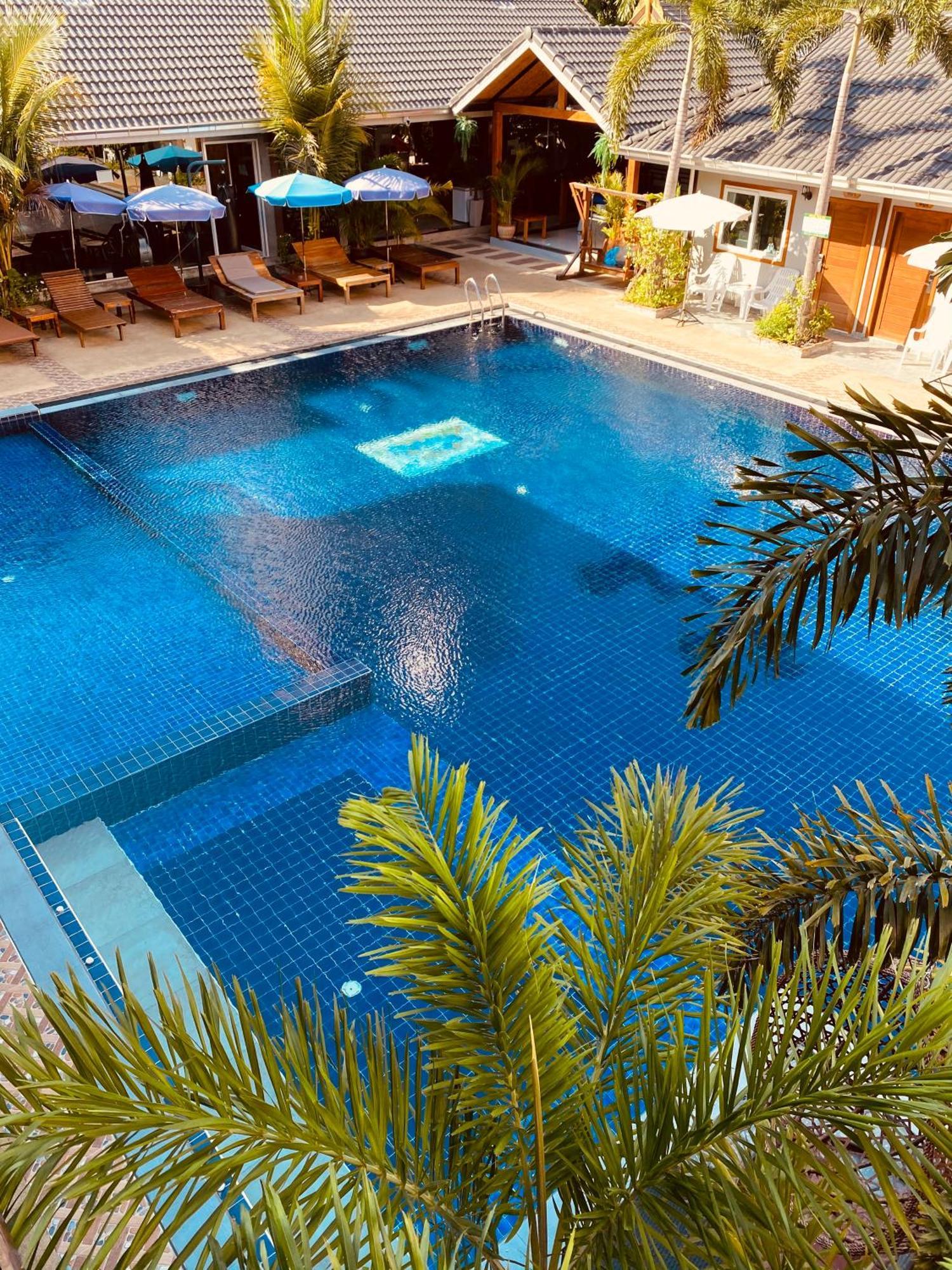Paradise Land Resort Pattaya Exterior foto